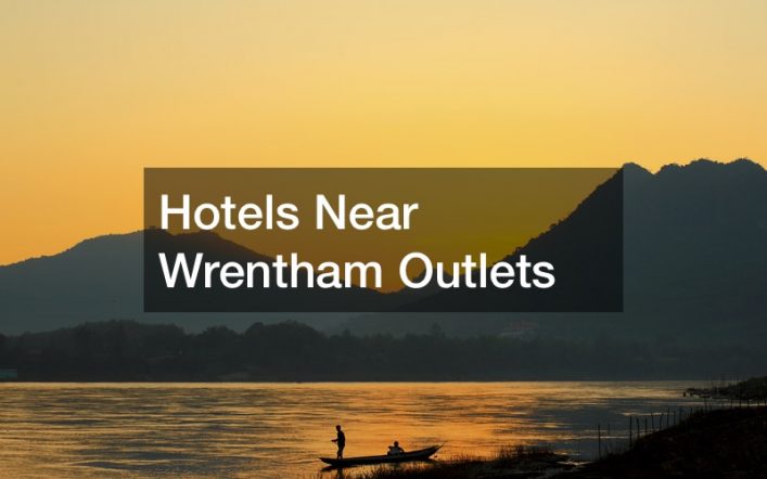 Hotels Near Wrentham Outlets